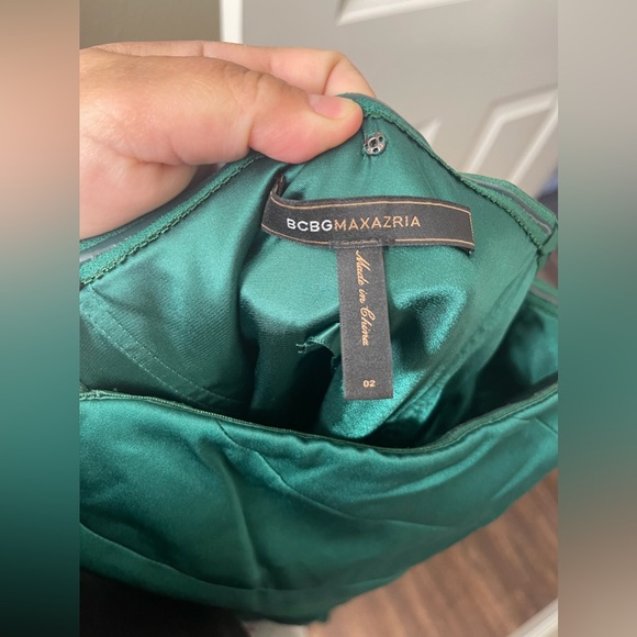 Emerald green gown/dress - Picture 5 of 13